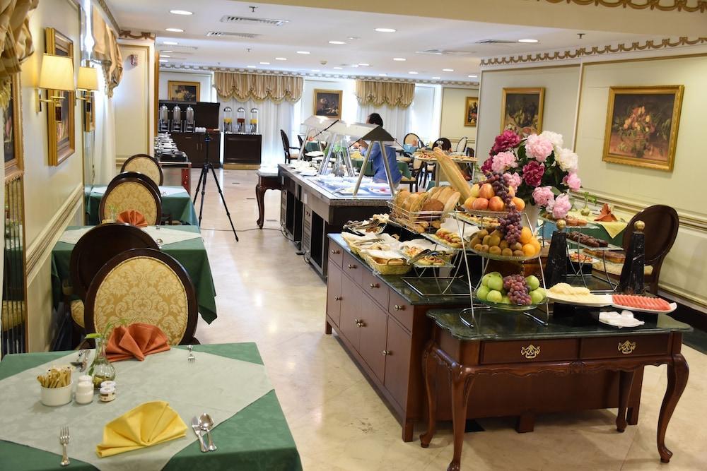 Habitat - Hotel Jeddah