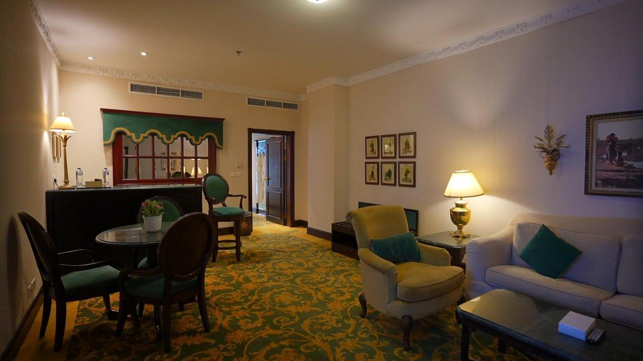 Hotel Habitat -