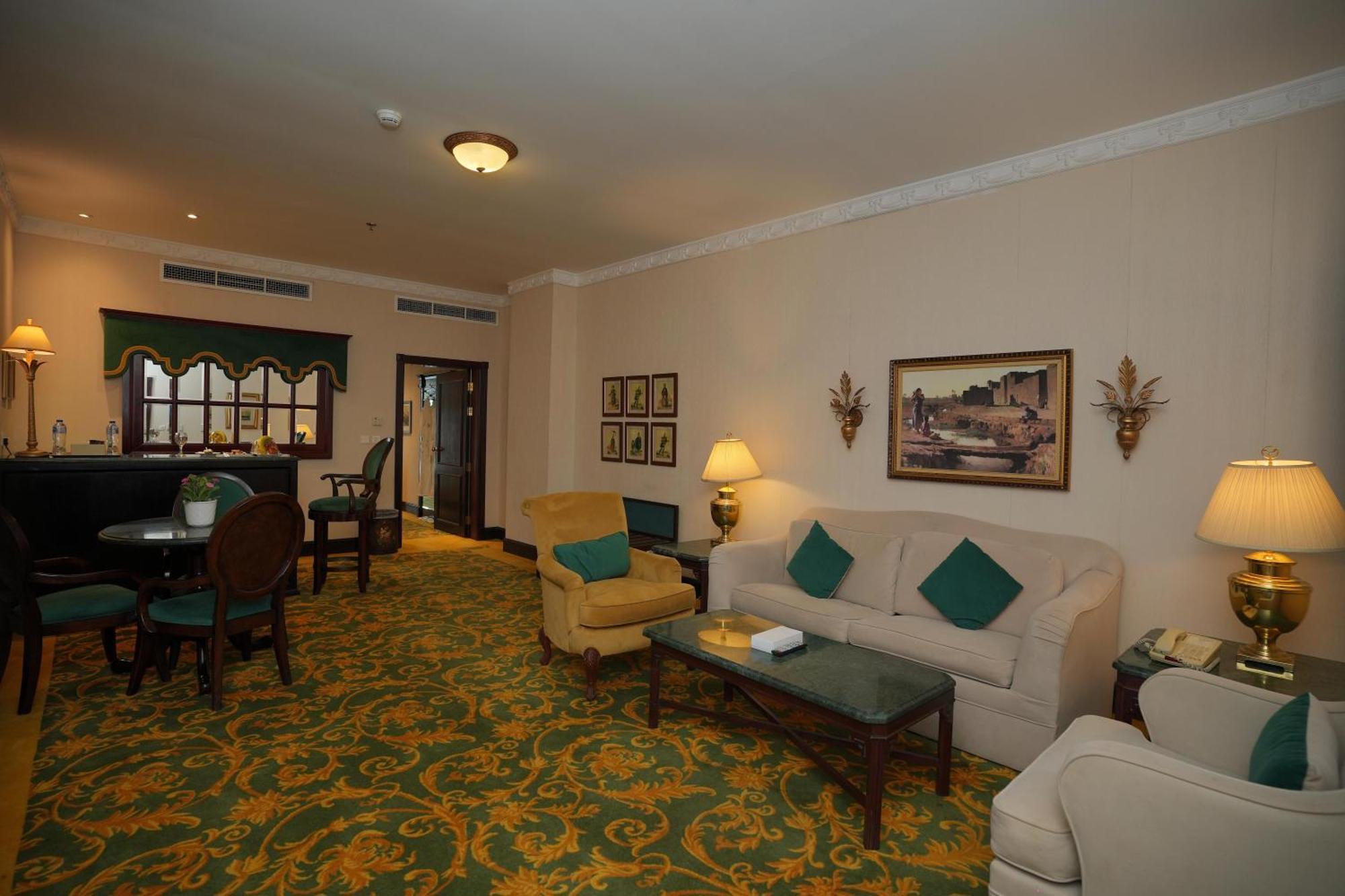 Habitat - Hotel